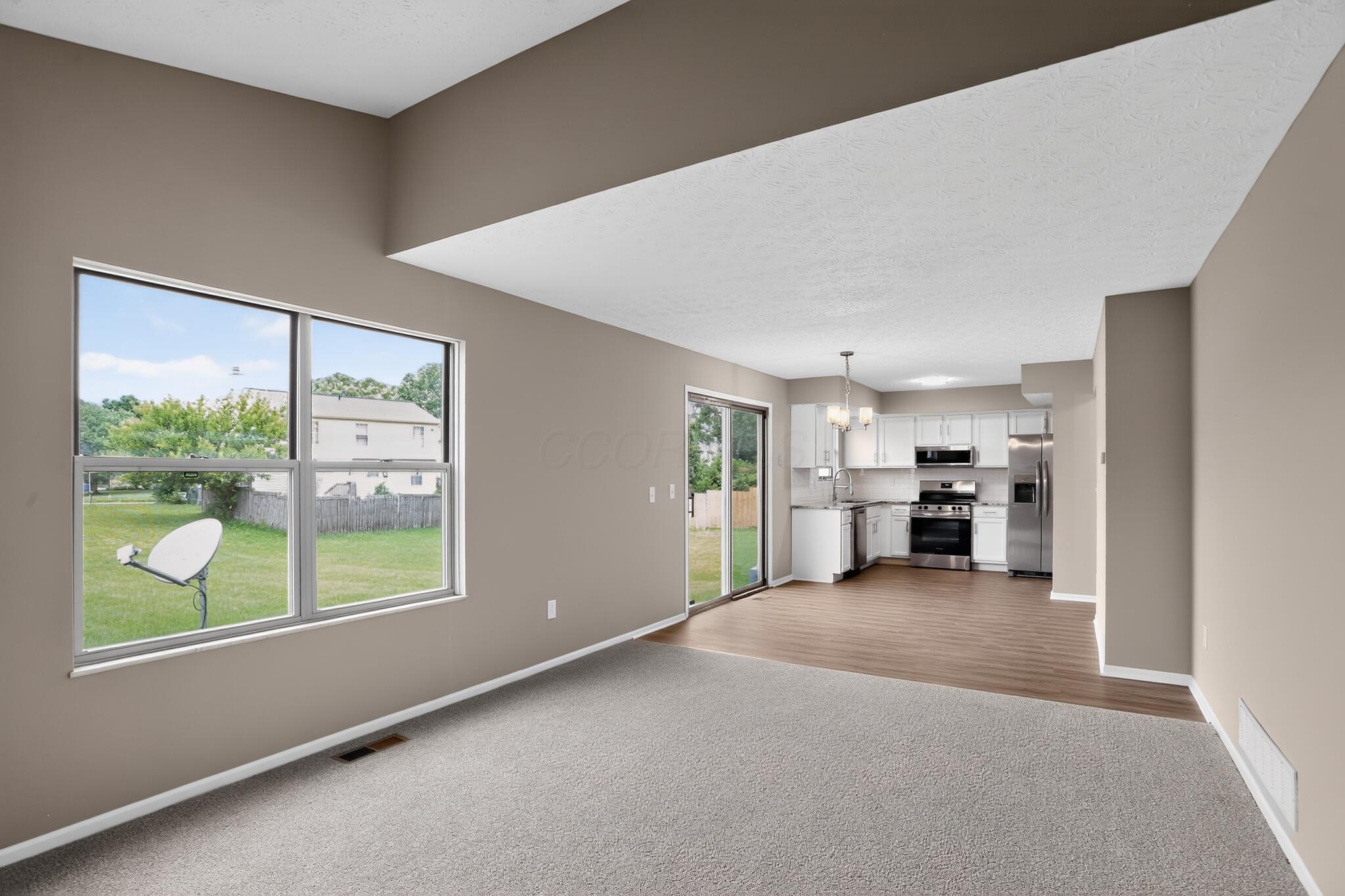 2893 Barrows Road Columbus, OH 43232 - Photo 5 of 23