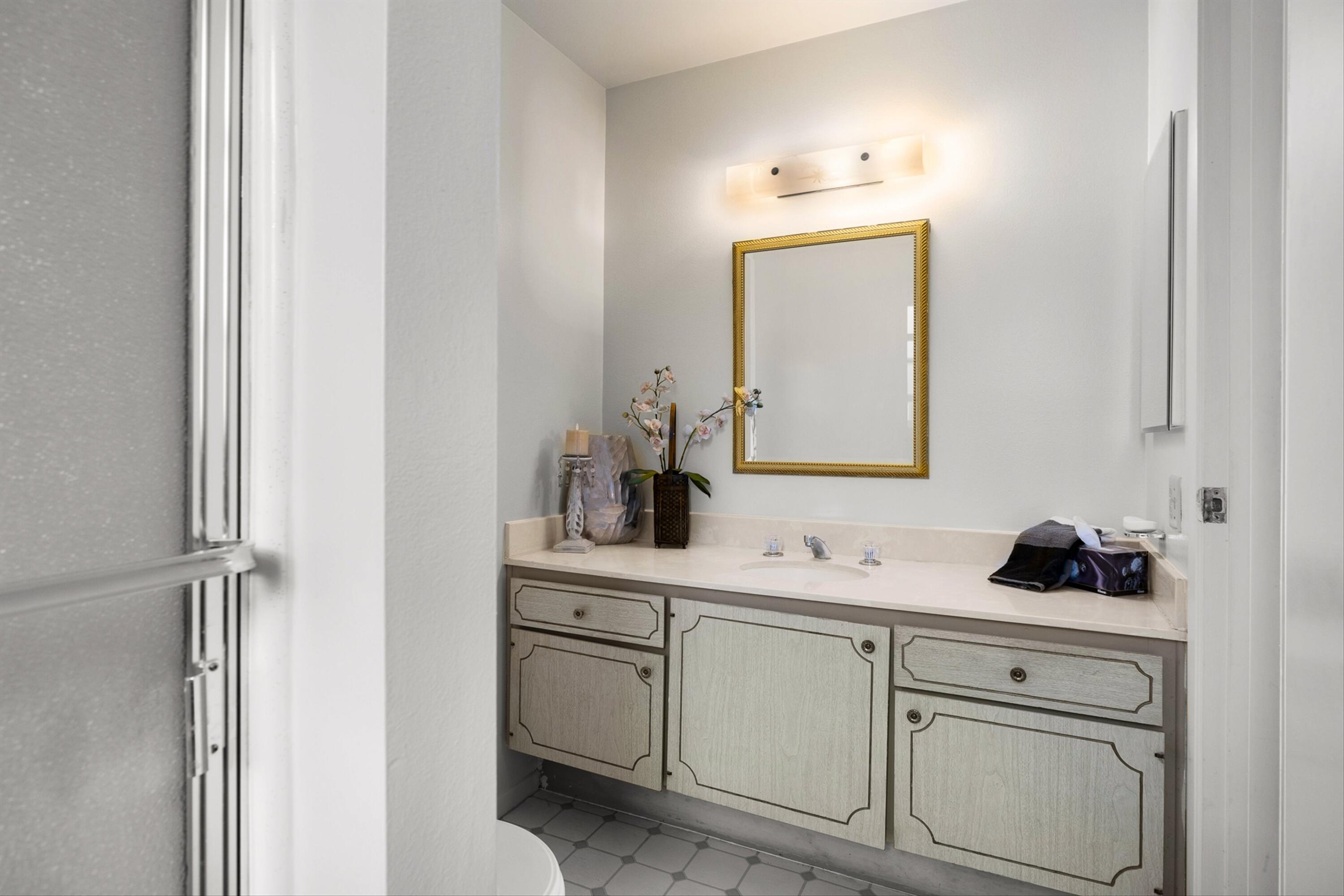 5937 Berkeley Road Goleta, CA 93117 - Photo 13 of 31 Primary Bath
