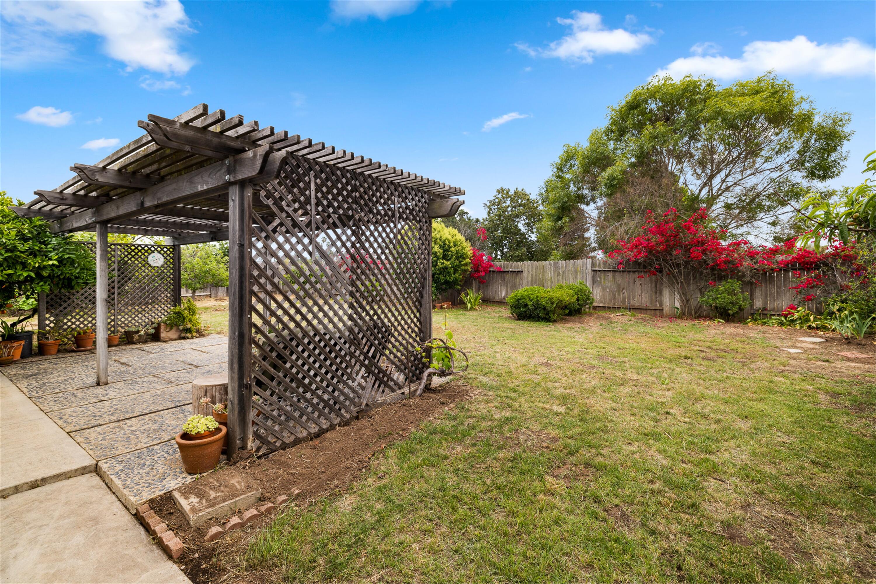 5937 Berkeley Road Goleta, CA 93117 - Photo 22 of 31 Backyard