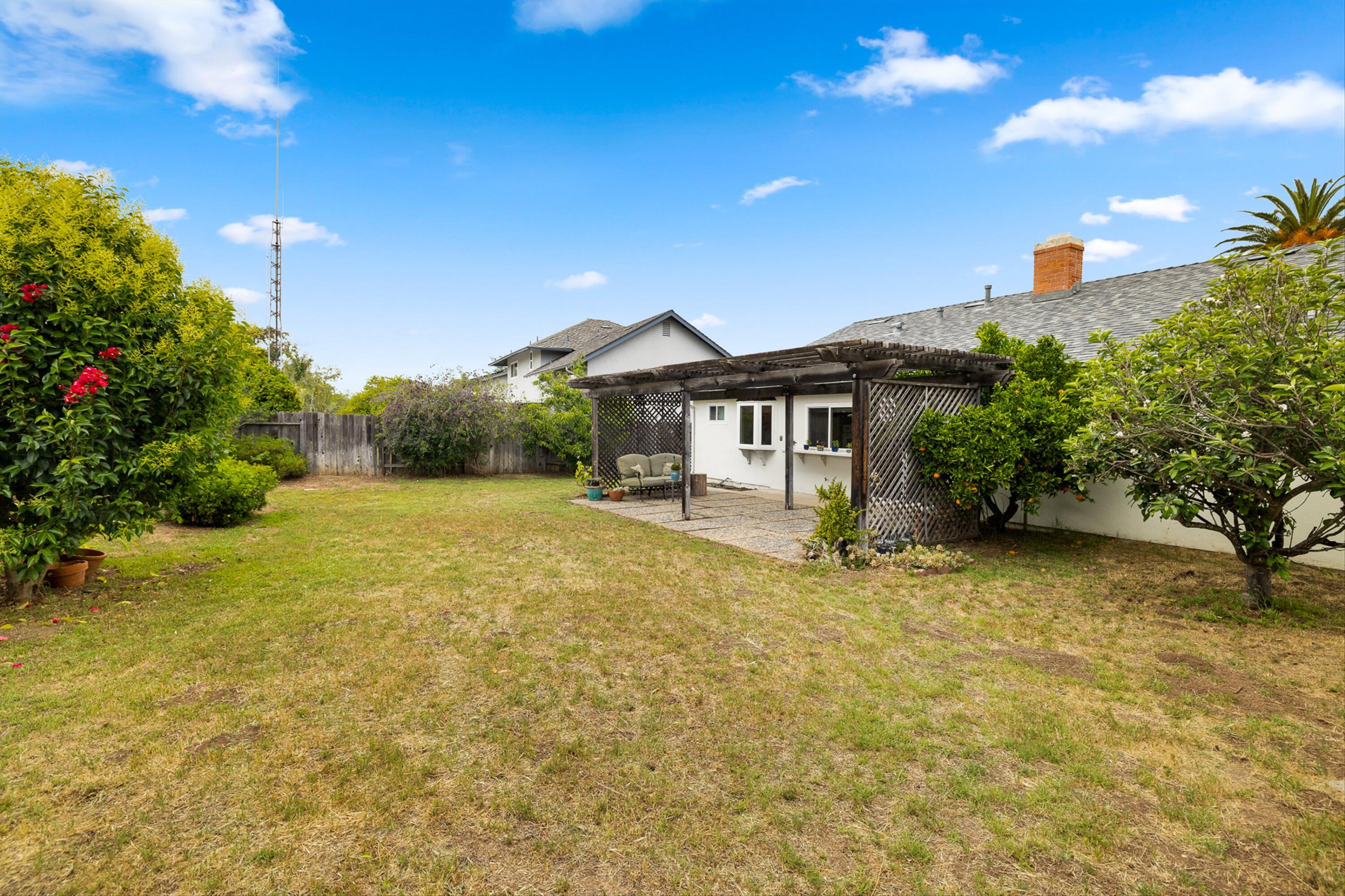 5937 Berkeley Road Goleta, CA 93117 - Photo 25 of 31 Backyard
