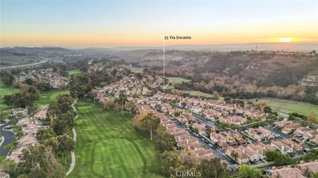 $1,175,000 | 35 Vía Encanto, Rancho Santa Margarita, CA 92688