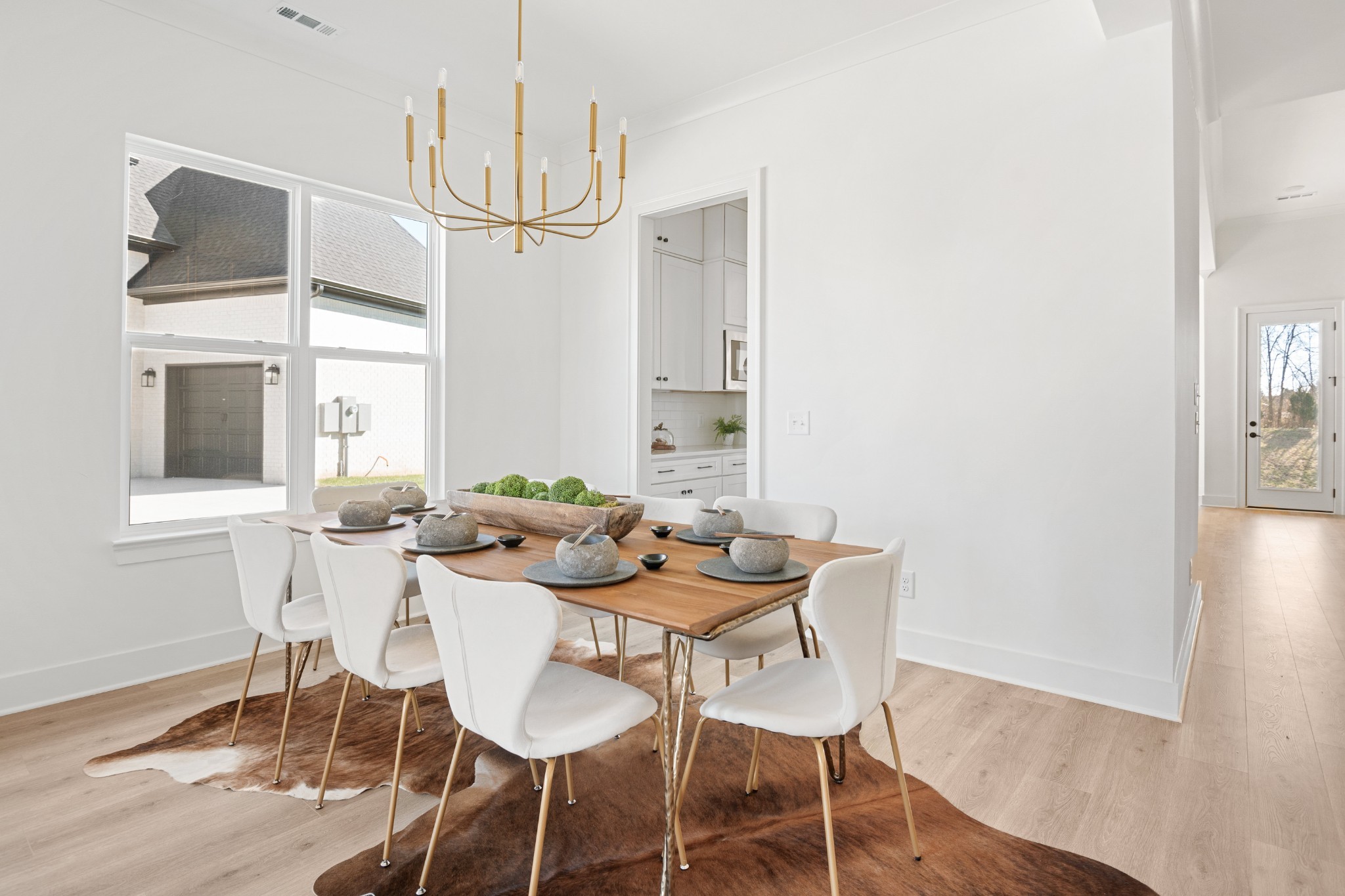 2826 Chaudoin Court Murfreesboro, TN 37129 - Photo 5 of 54