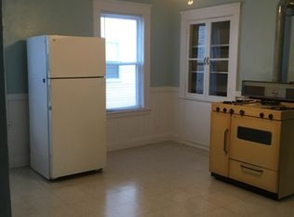 43 Park Terrace Road Worcester, MA 01604 - Photo 3 of 19 Gallery Image 3