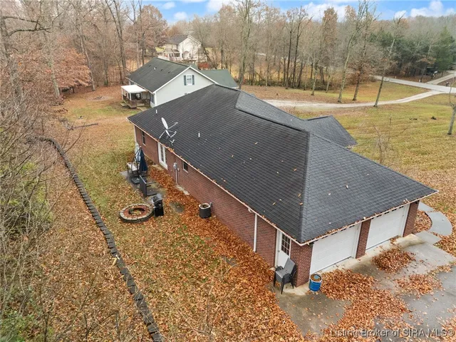 $390,500 | 1308 Cemetery Road Northeast, New Salisbury, IN 47161