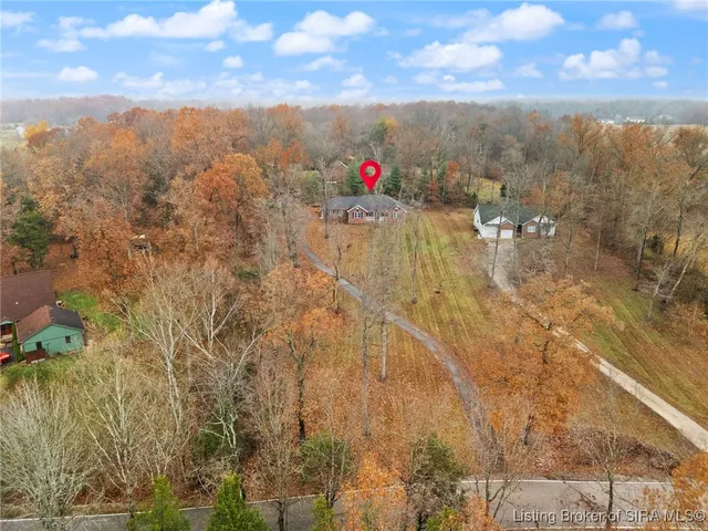 $390,500 | 1308 Cemetery Road Northeast, New Salisbury, IN 47161