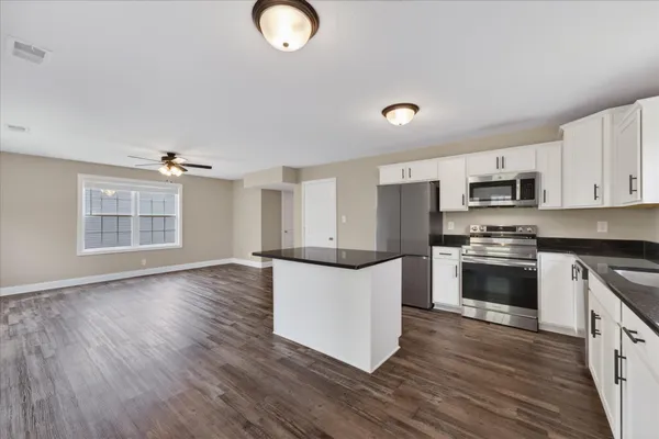 $1,750 | 1237 Ridge Meadow Drive, Clarksville, TN 37042