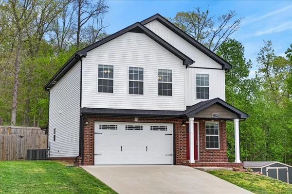 $1,750 | 1237 Ridge Meadow Drive, Clarksville, TN 37042
