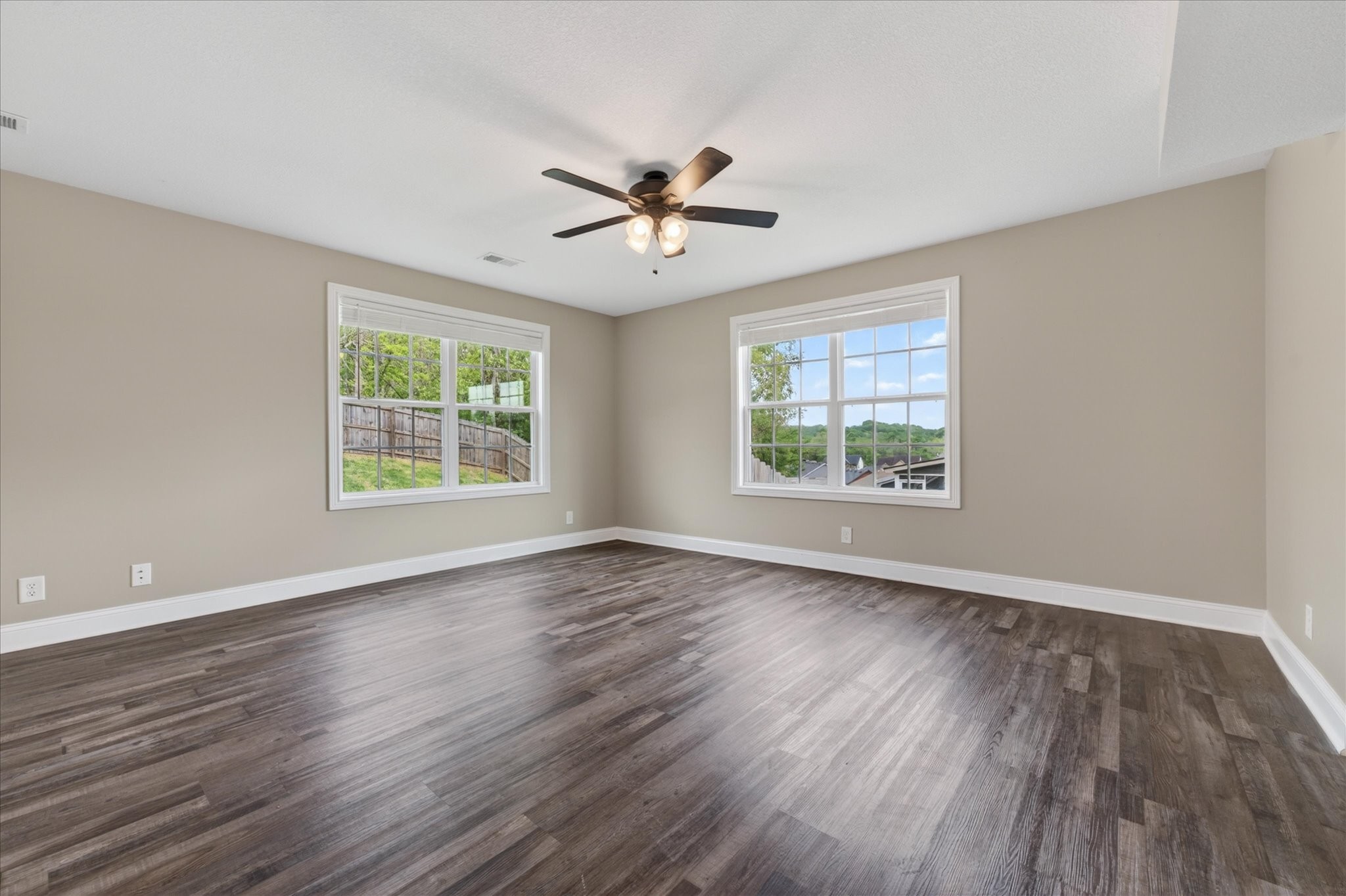 1237 Ridge Meadow Drive Clarksville, TN 37042 - Photo 6 of 32