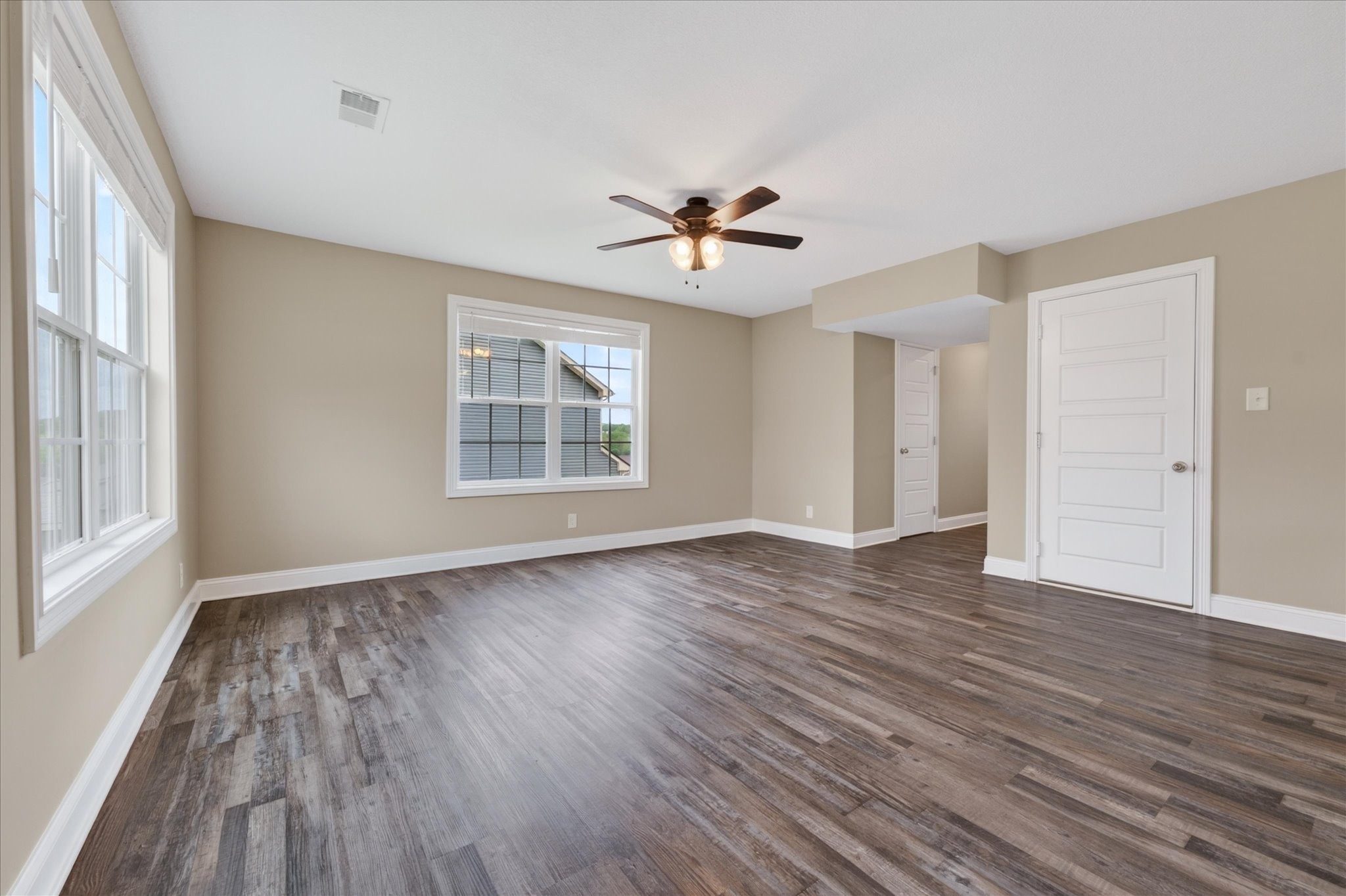 1237 Ridge Meadow Drive Clarksville, TN 37042 - Photo 8 of 32