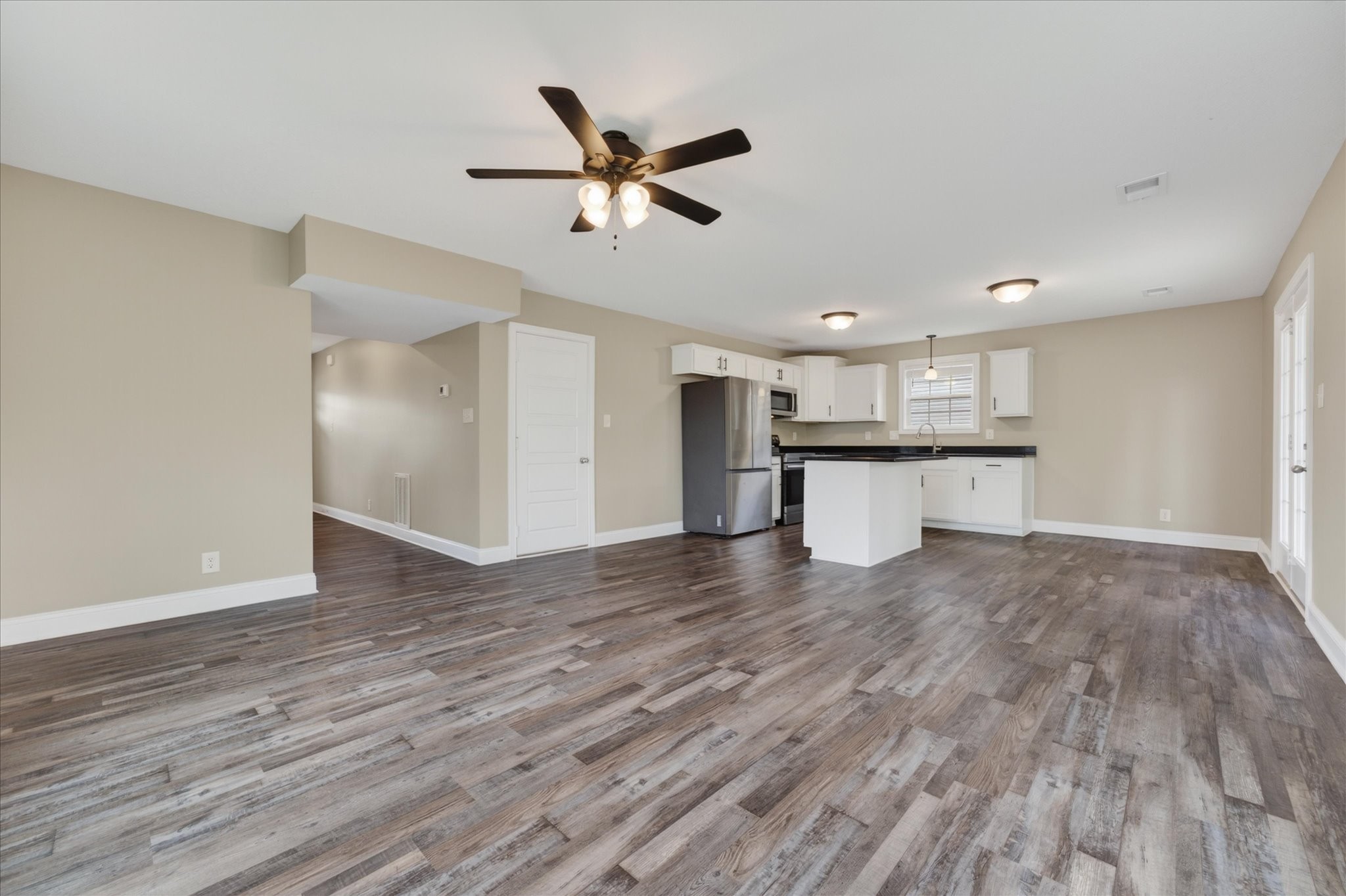 1237 Ridge Meadow Drive Clarksville, TN 37042 - Photo 9 of 32