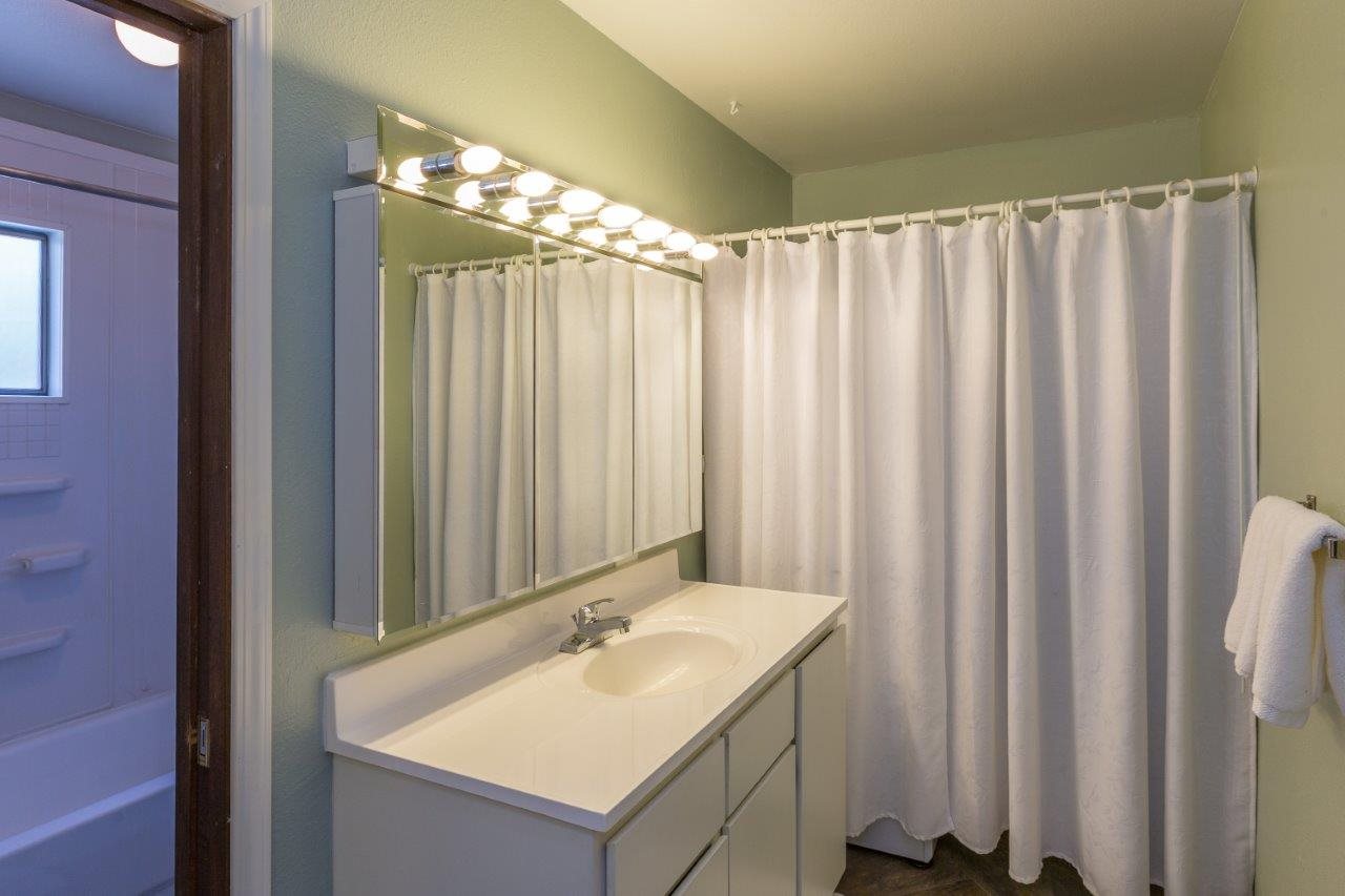 10904 South Spotted Road Cheney, WA 99004 - Photo 11 of 20