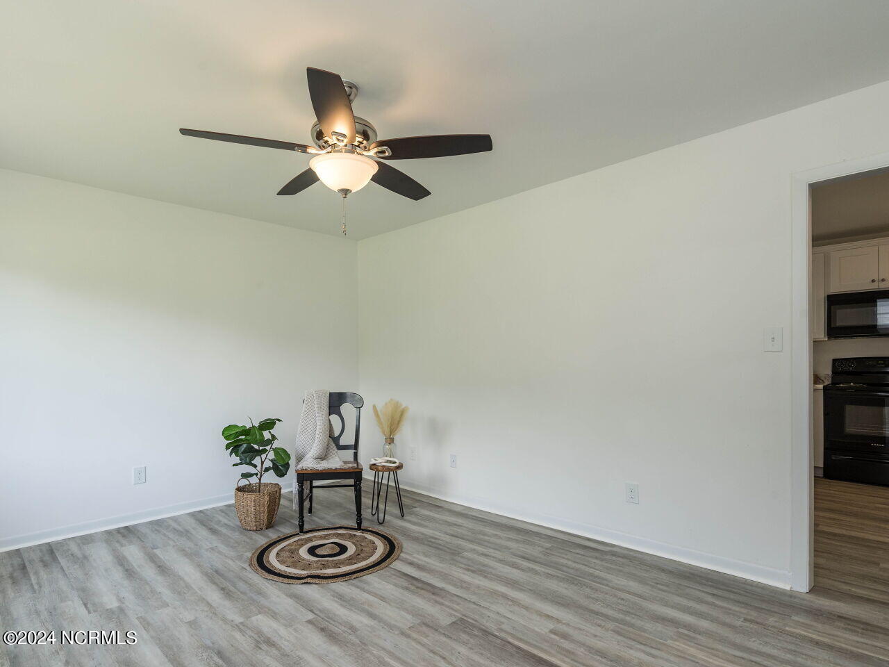 159 Montgomery Heights Road Selma, NC 27576 - Photo 4 of 28 004-1280x960-159-montgomery-heights