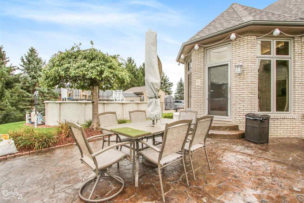 54140 Romeo Plank Road Macomb, MI 48042 - Photo 25 of 61 Gallery Image 25