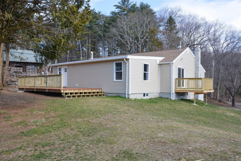 255 Lincoln Road Phillipston, MA 01331 - Photo 8 of 38