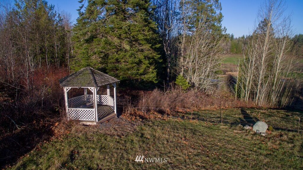 1454 East Axton Road Bellingham, WA 98226 - Photo 22 of 25 Gallery Image 22