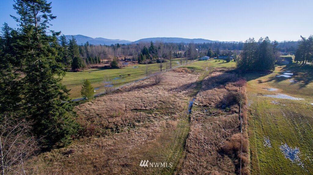 1454 East Axton Road Bellingham, WA 98226 - Photo 23 of 25 Gallery Image 23