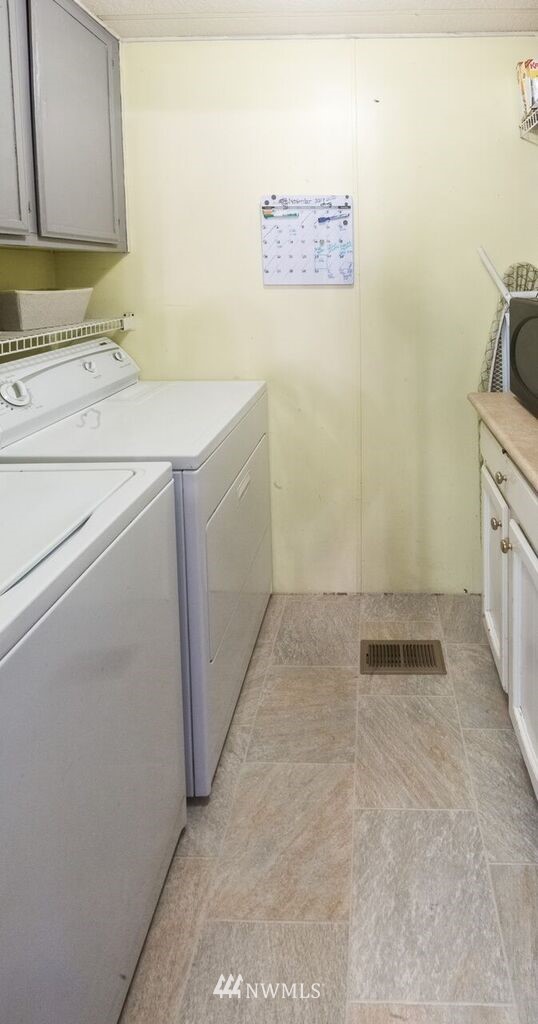 1454 East Axton Road Bellingham, WA 98226 - Photo 9 of 25 Gallery Image 9