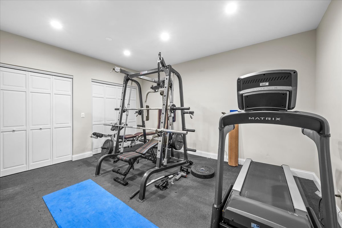 936 Ringwood Road Lake Forest, IL 60045 - Photo 49 of 58 a view of a room with gym equipment