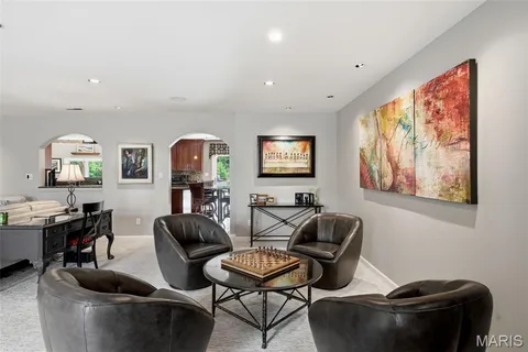 $1,399,900 | 17 Stacy Drive, St. Louis, MO 63132