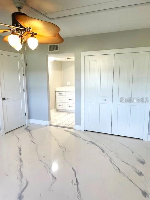 1 Boca Ciega Point Boulevard, Unit 115 St. Petersburg, FL 33708 - Photo 18 of 35 a view of an empty room and a bathroom