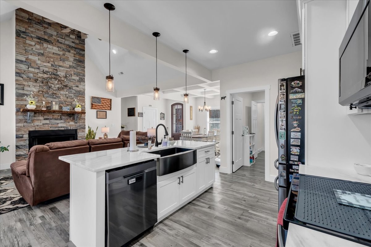 23475 Sr 108 Coalmont, TN 37313 - Photo 13 of 58