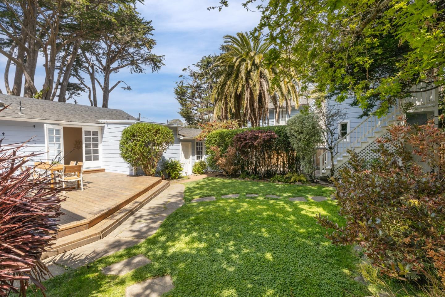 223 Minerva Avenue Pacifica, CA 94044 - Photo 40 of 48 a view of a backyard of the house