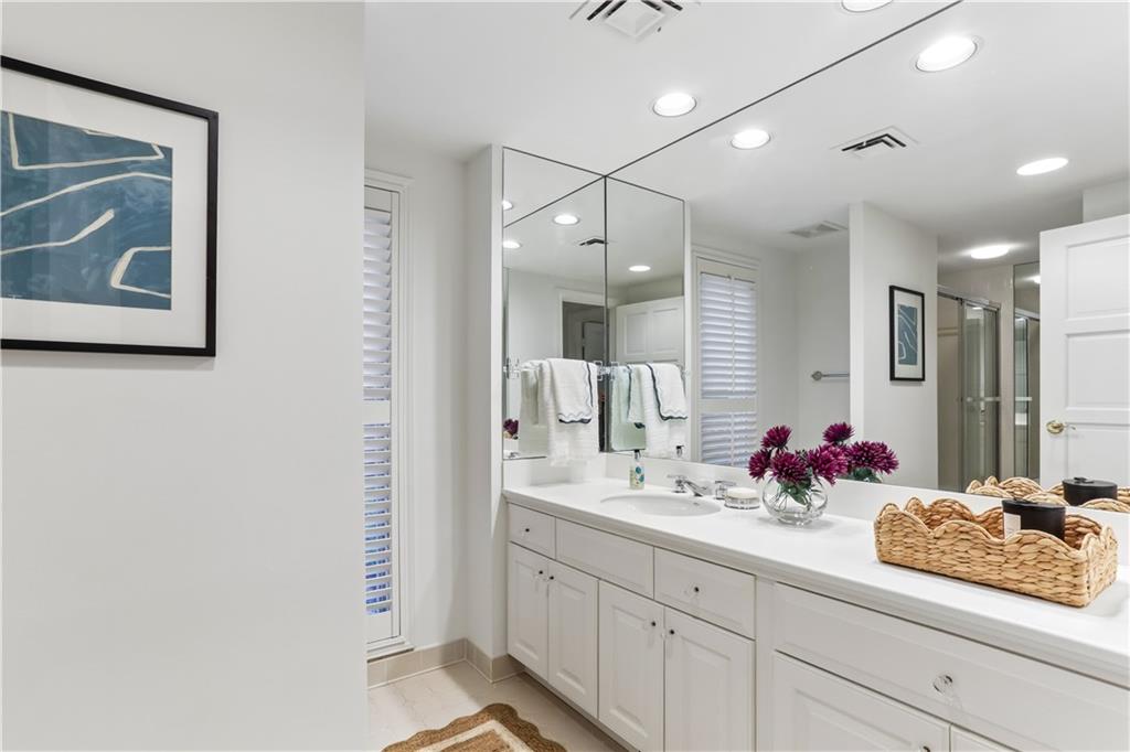 2769 Peachtree Road Northeast, Unit 2 Atlanta, GA 30305 - Photo 24 of 34