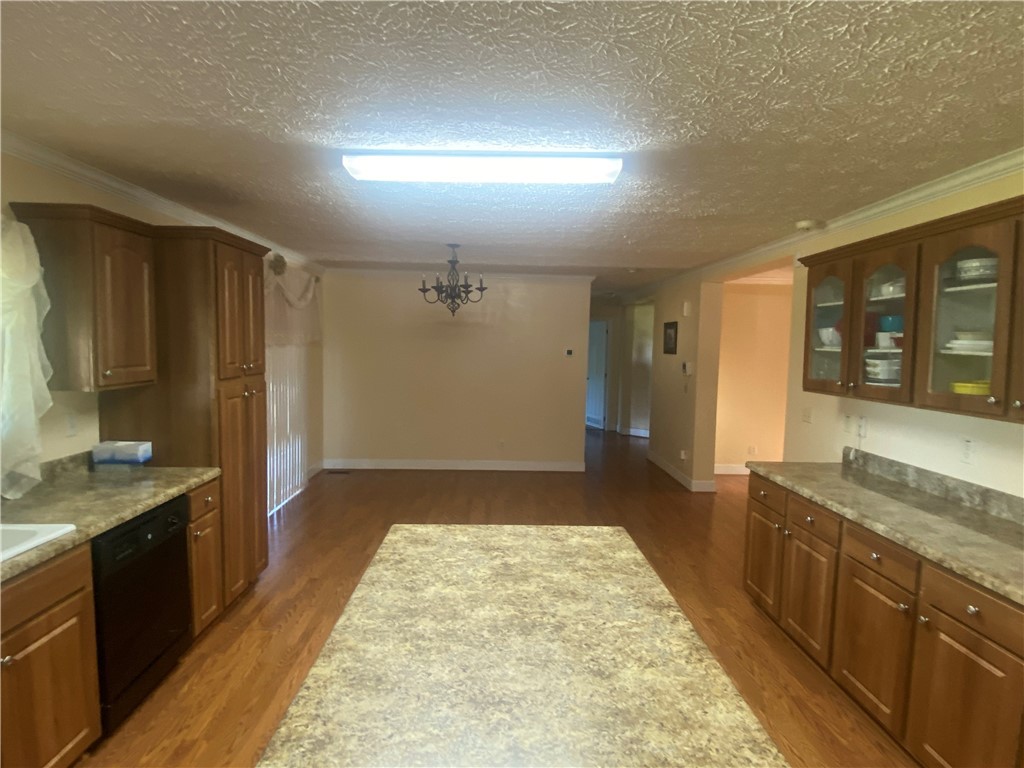 647 Poplar Springs Road Westminster, SC 29693 - Photo 3 of 21 Kitchen