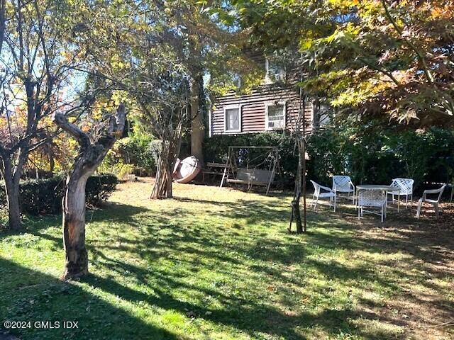 104 Weaver Street, Unit 2 Greenwich, CT 06831 - Photo 12 of 12 Backyard