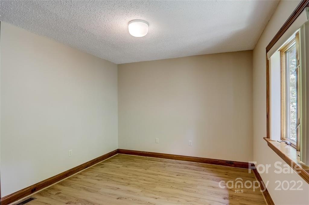 475 Emmas Grove Road Fletcher, NC 28732 - Photo 12 of 24 Gallery Image 12