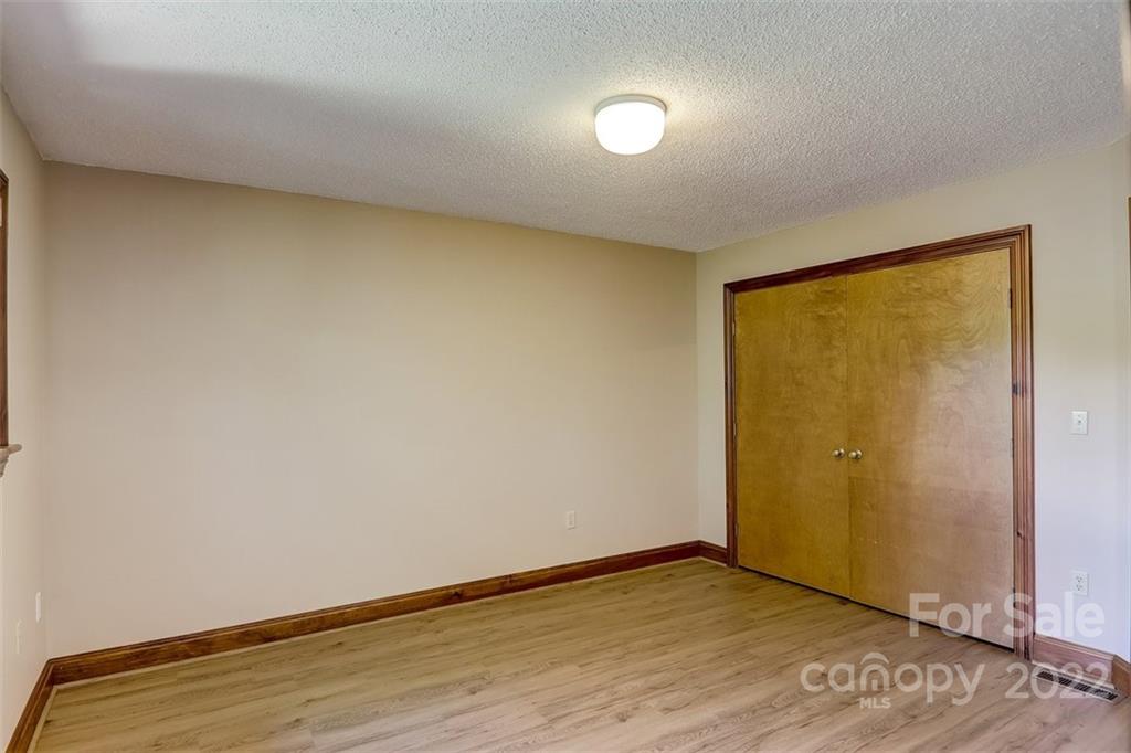 475 Emmas Grove Road Fletcher, NC 28732 - Photo 15 of 24 Gallery Image 15