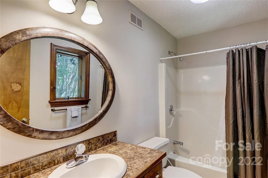 475 Emmas Grove Road Fletcher, NC 28732 - Photo 16 of 24 Gallery Image 16