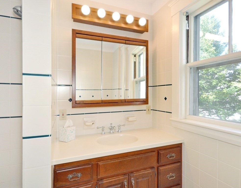 4 Lincoln Street Maynard, MA 01754 - Photo 38 of 42 Gallery Image 38