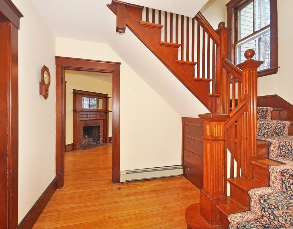 4 Lincoln Street Maynard, MA 01754 - Photo 4 of 42 Gallery Image 4