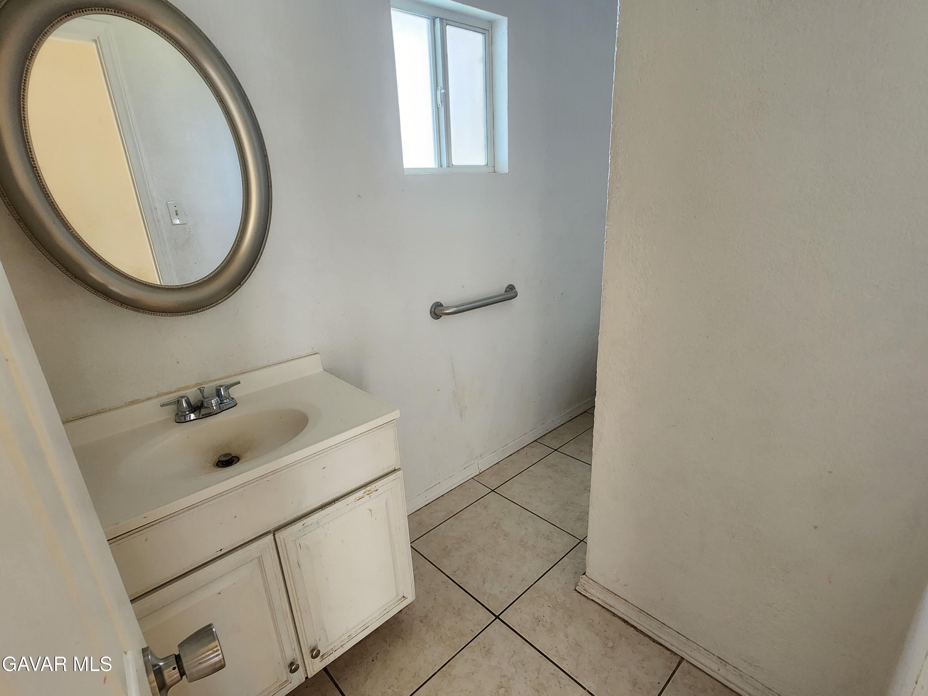 10319 East Ave R 8 Littlerock, CA 93543 - Photo 11 of 23 10319 E Ave R8 11