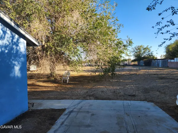 $399,993 | 10319 East Ave R 8, Littlerock, CA 93543