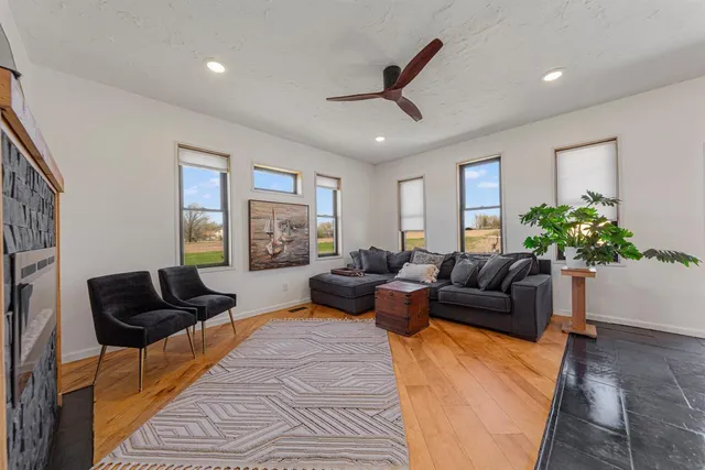 $560,000 | 20355 Cedar Lake Trail, Morristown, MN 55052