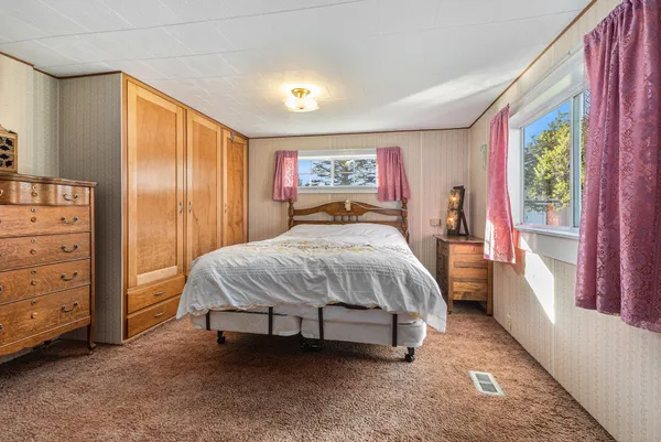 $170,000 | 780 Bowes Road, Lowell, MI 49331