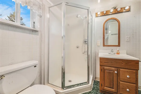 $170,000 | 780 Bowes Road, Lowell, MI 49331