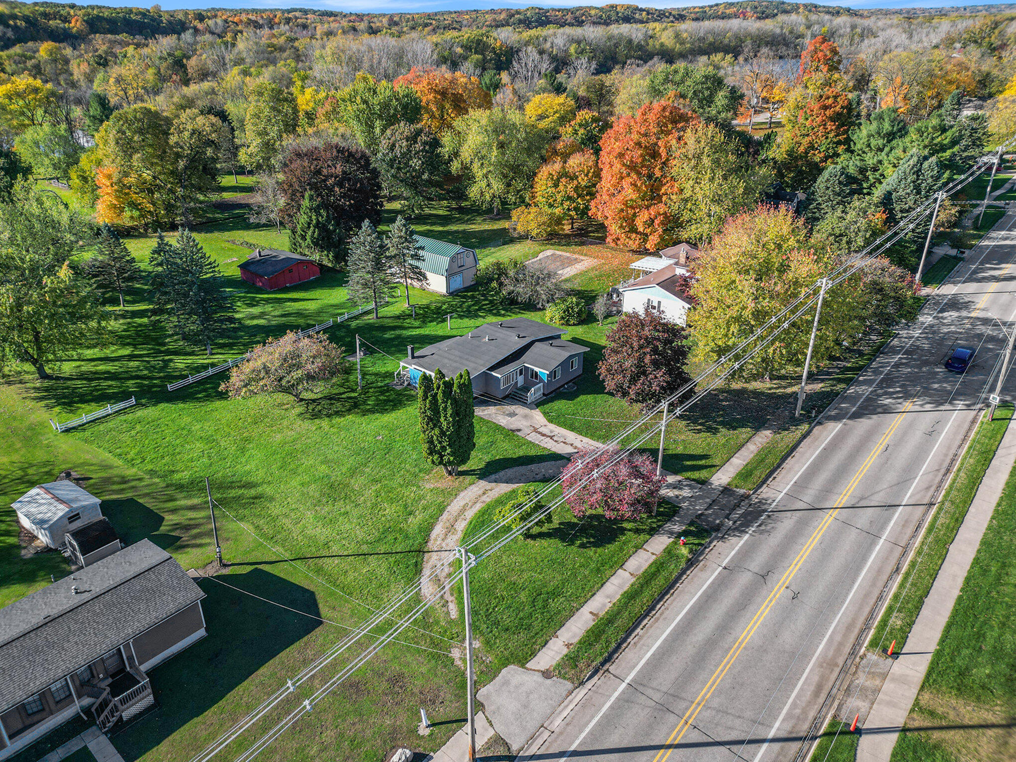 780 Bowes Road Lowell, MI 49331 - Photo 17 of 22 017_file_947