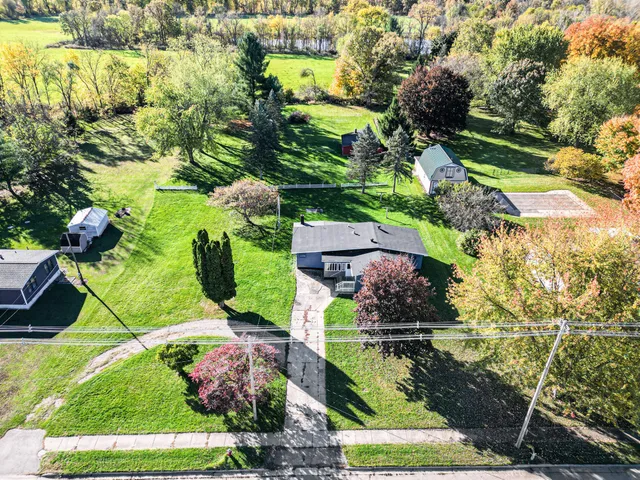 $210,000 | 780 Bowes Road, Lowell, MI 49331