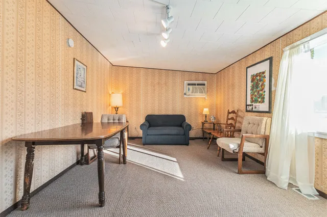 $210,000 | 780 Bowes Road, Lowell, MI 49331