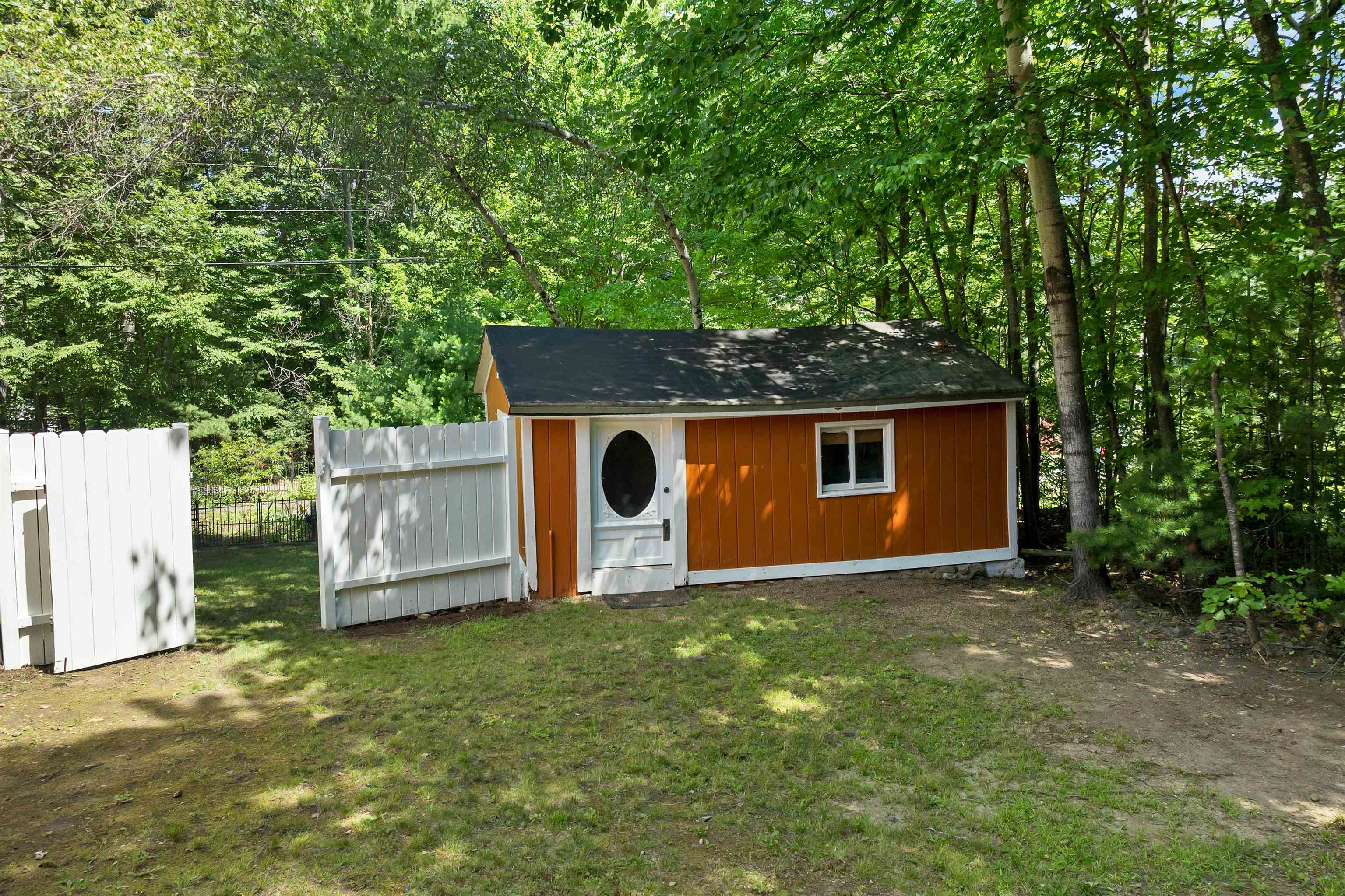 30 Roy Road Hooksett, NH 03106 - Photo 12 of 58