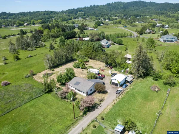 $365,000 | 2013 West Hills Road, Philomath, OR 97370