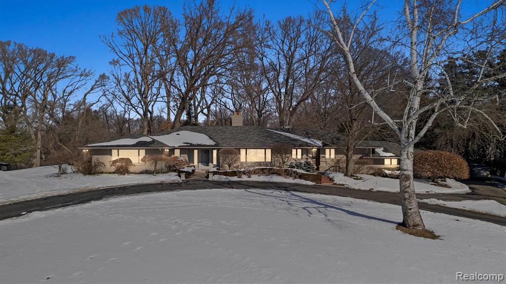 664 Rudgate Road Bloomfield Hills, MI 48304 - Photo 3 of 44 Gallery Image 3