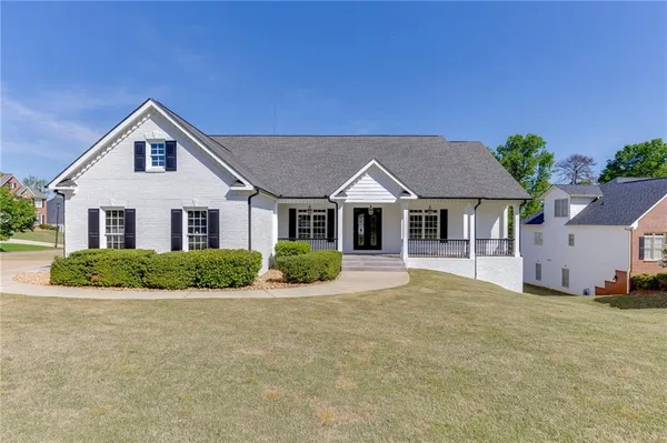 $657,000 | 5821 Chalet Way, Hoschton, GA 30548