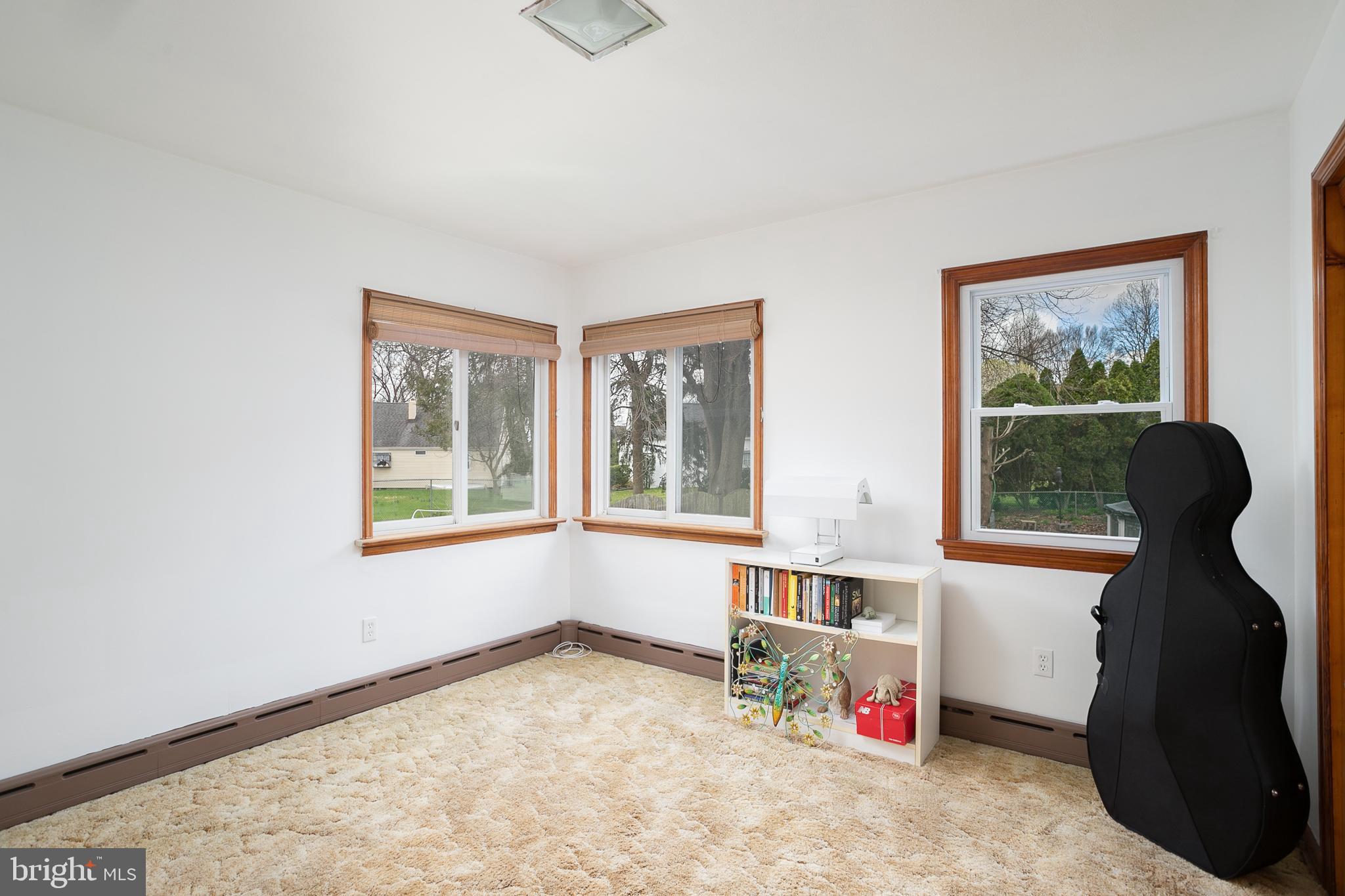 61 Edgewood Road Bordentown, NJ 08505 - Photo 12 of 21 Gallery Image 12