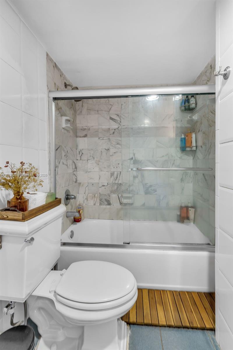 555 Northeast 15th Street, Unit PHD Miami, FL 33132 - Photo 13 of 26