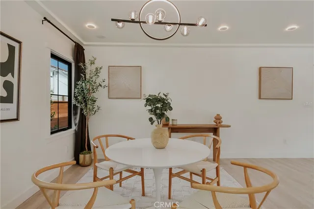 $2,458,000 | 584 North Plymouth Boulevard, Los Angeles, CA 90004