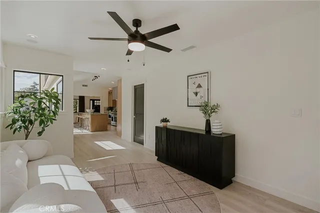 $2,458,000 | 584 North Plymouth Boulevard, Los Angeles, CA 90004